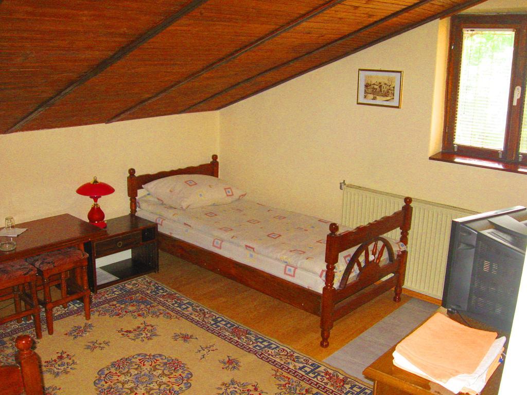 Amfora Rooms Caribrod Димитровґрад Номер фото
