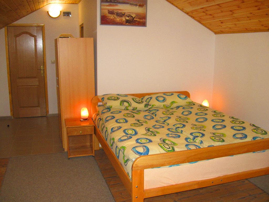 Amfora Rooms Caribrod Димитровґрад Номер фото